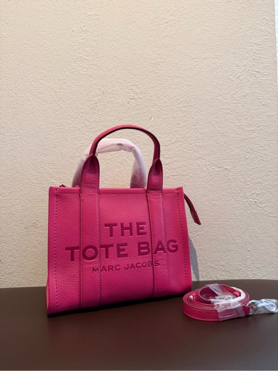 Marc Jacobs Handbags - Marc Jacobs Leather The Tote Bag -Small- Rasberry Pink